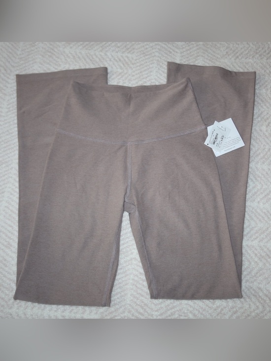 Beyond Yoga Pants - Beyond Yoga High-Rise Wide-Leg Leggings in Taupe